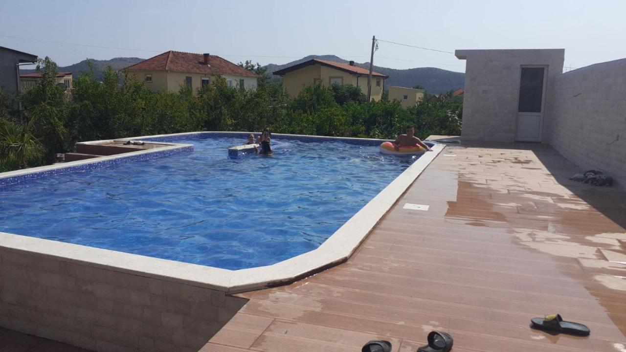 Villa Nilic Bar Exterior photo