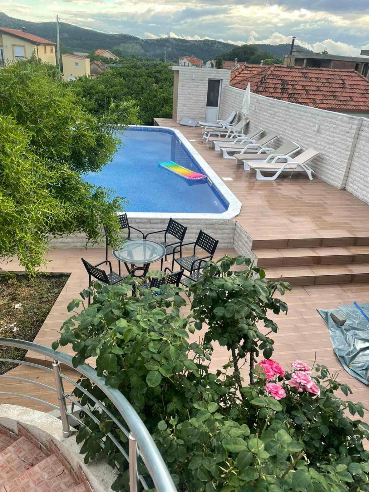Villa Nilic Bar Exterior photo